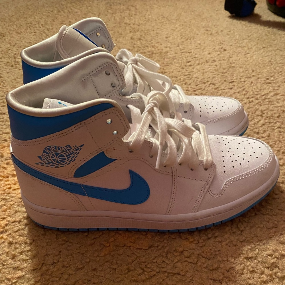 Women Air Jordan 1’s Mid